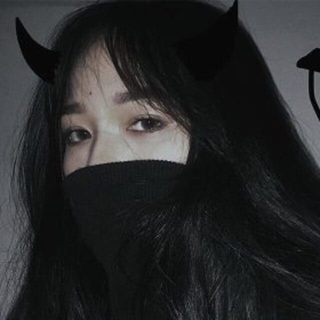 Avatar ảnh girl che mặt lạnh lùng