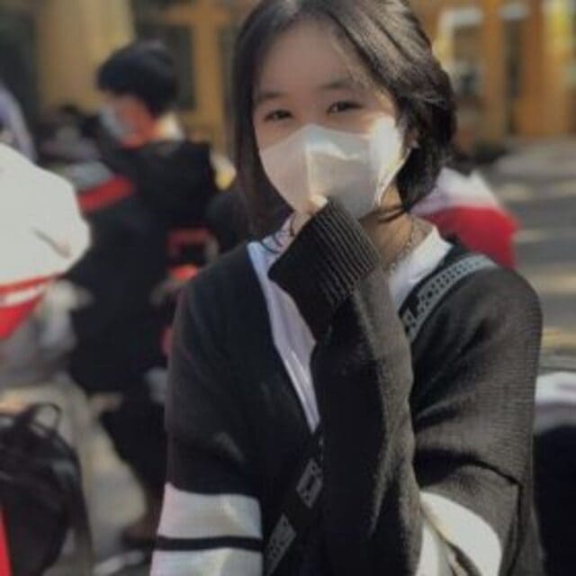 Avatar ảnh girl che mặt lạnh lùng