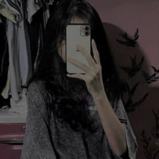 Avatar ảnh girl che mặt lạnh lùng