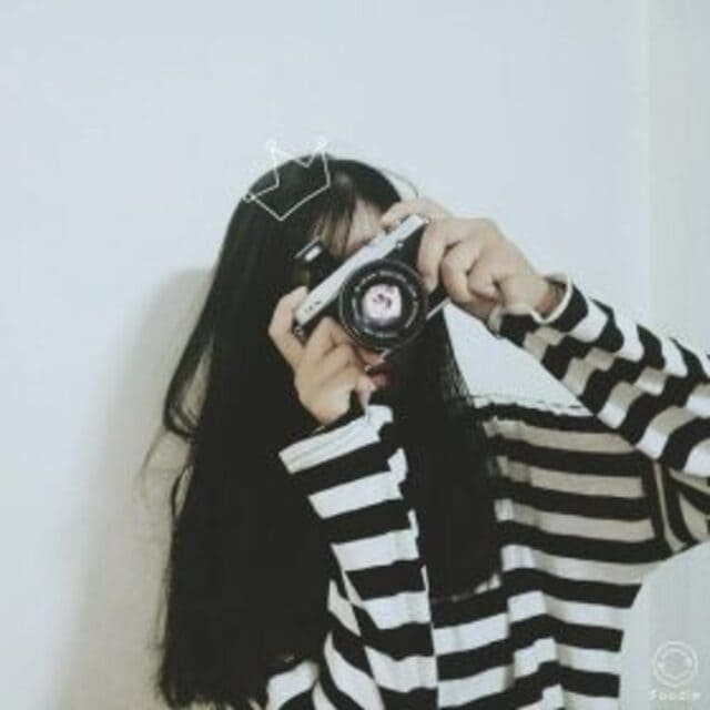 Avatar ảnh girl che mặt lạnh lùng