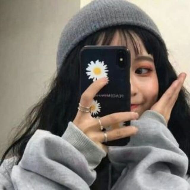 Avatar ảnh girl che mặt lạnh lùng