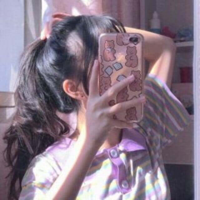 Avatar ảnh girl che mặt lạnh lùng