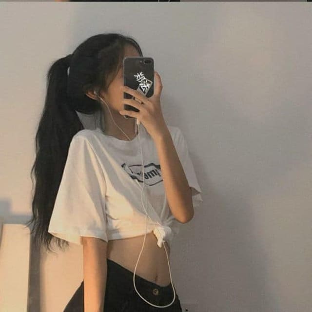 Avatar ảnh girl che mặt lạnh lùng