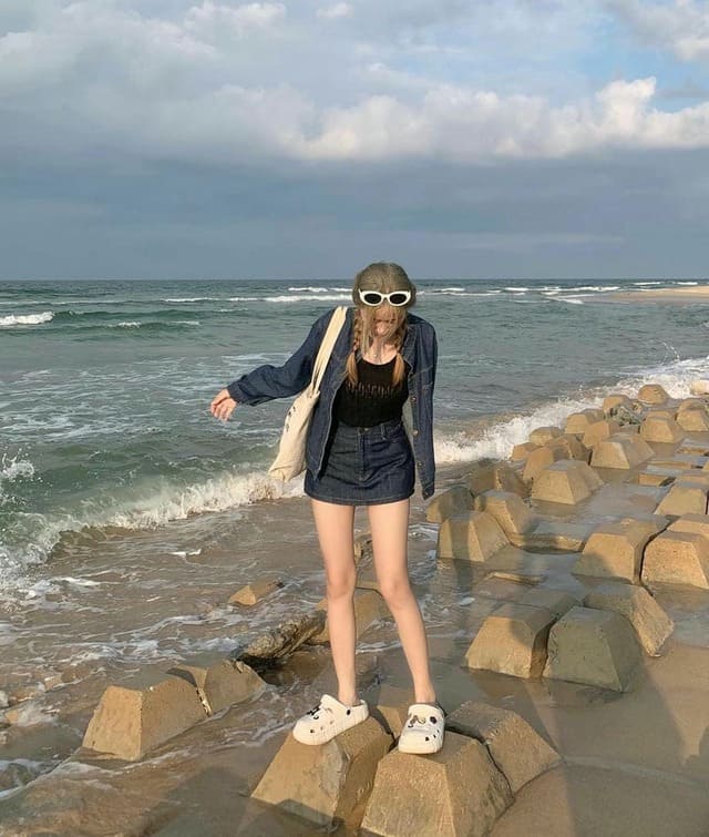 Avatar ảnh girl che mặt lạnh lùng