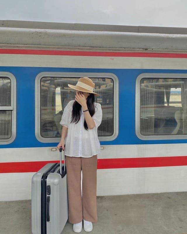 Avatar ảnh girl che mặt lạnh lùng