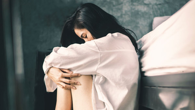 hình ảnh tâm trạng buồn đẹp dành cho nữ
