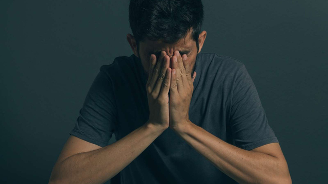 tải hình ảnh buồn khóc
